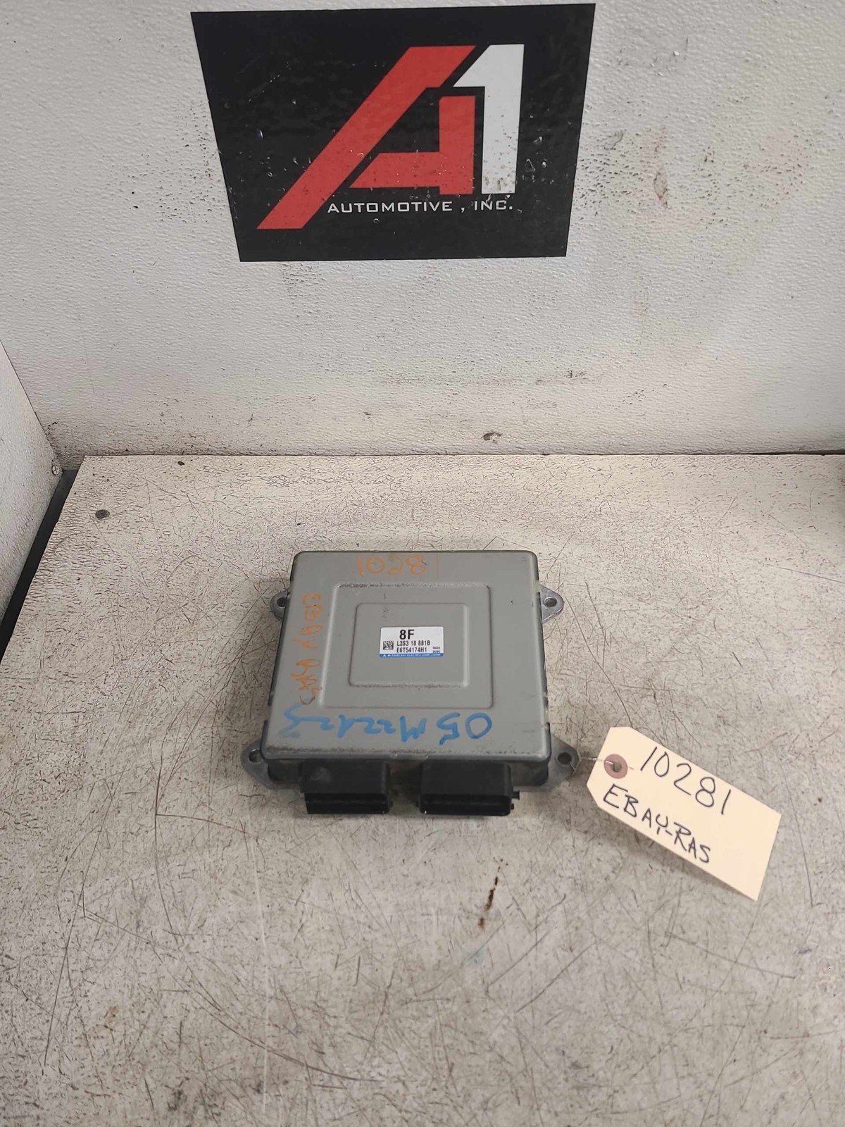 2004-2005 MAZDA 3 2.3L AUTO ENGINE COMPUTER ELECTRONIC CONTROL MODULE ECM ECU