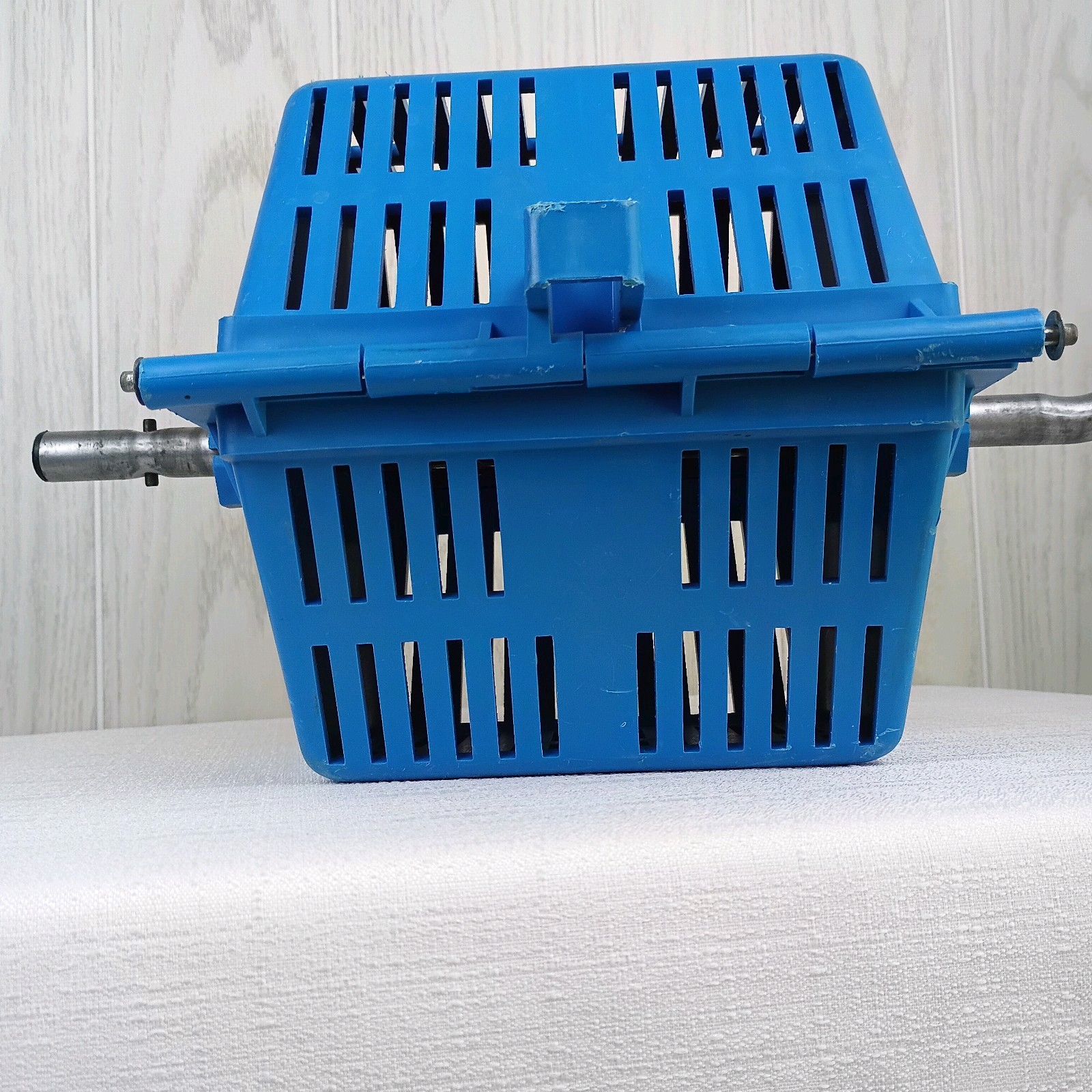 Dillon Precision Shell Tumbler Case Media Separator Basket Only blue