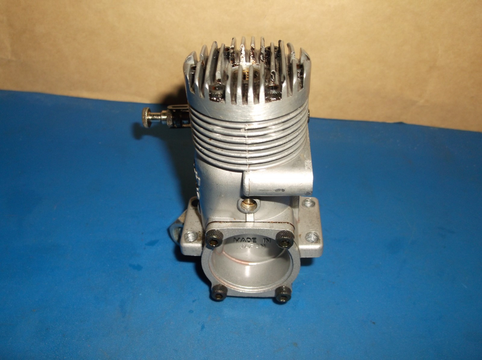 VINTAGE OS MAX H .40 R /C MODEL AIRPLANE ENGINE COMP. GOOD COND.
