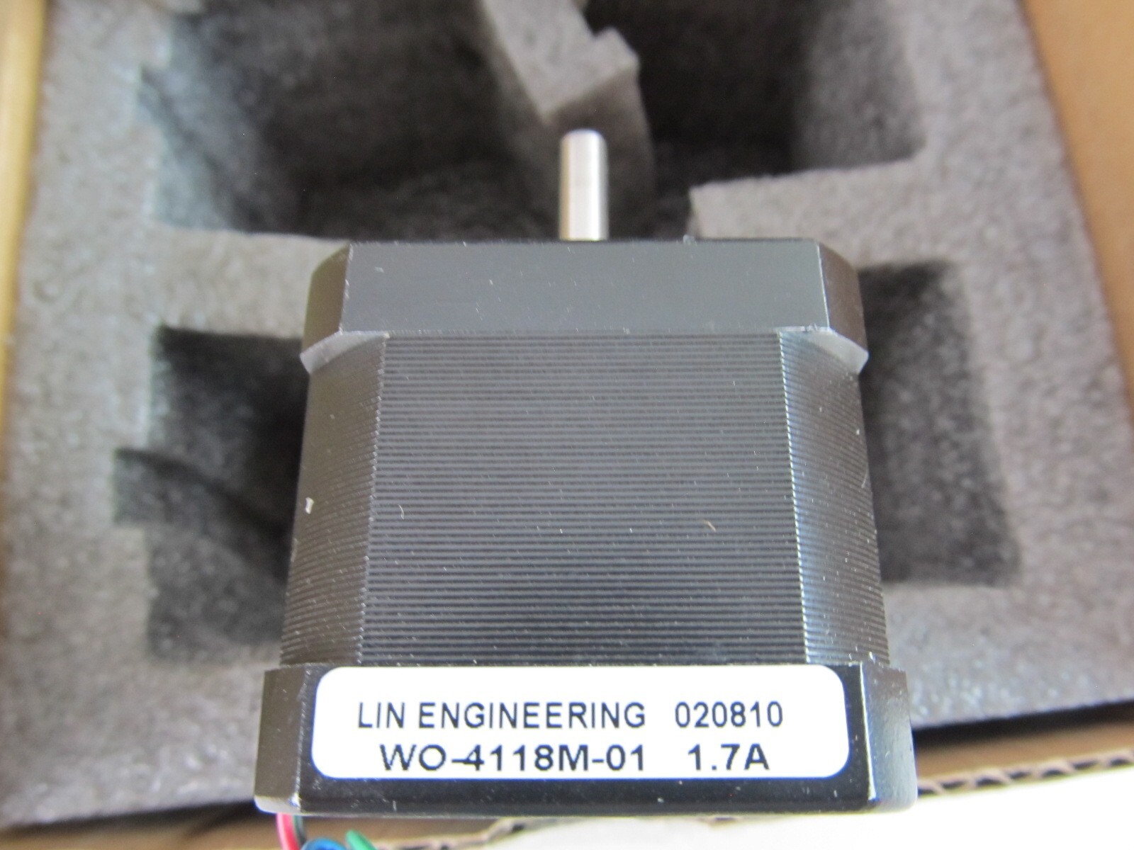 Lin Engineering 4118M-01 stepper motor 1.70A New, Open Box