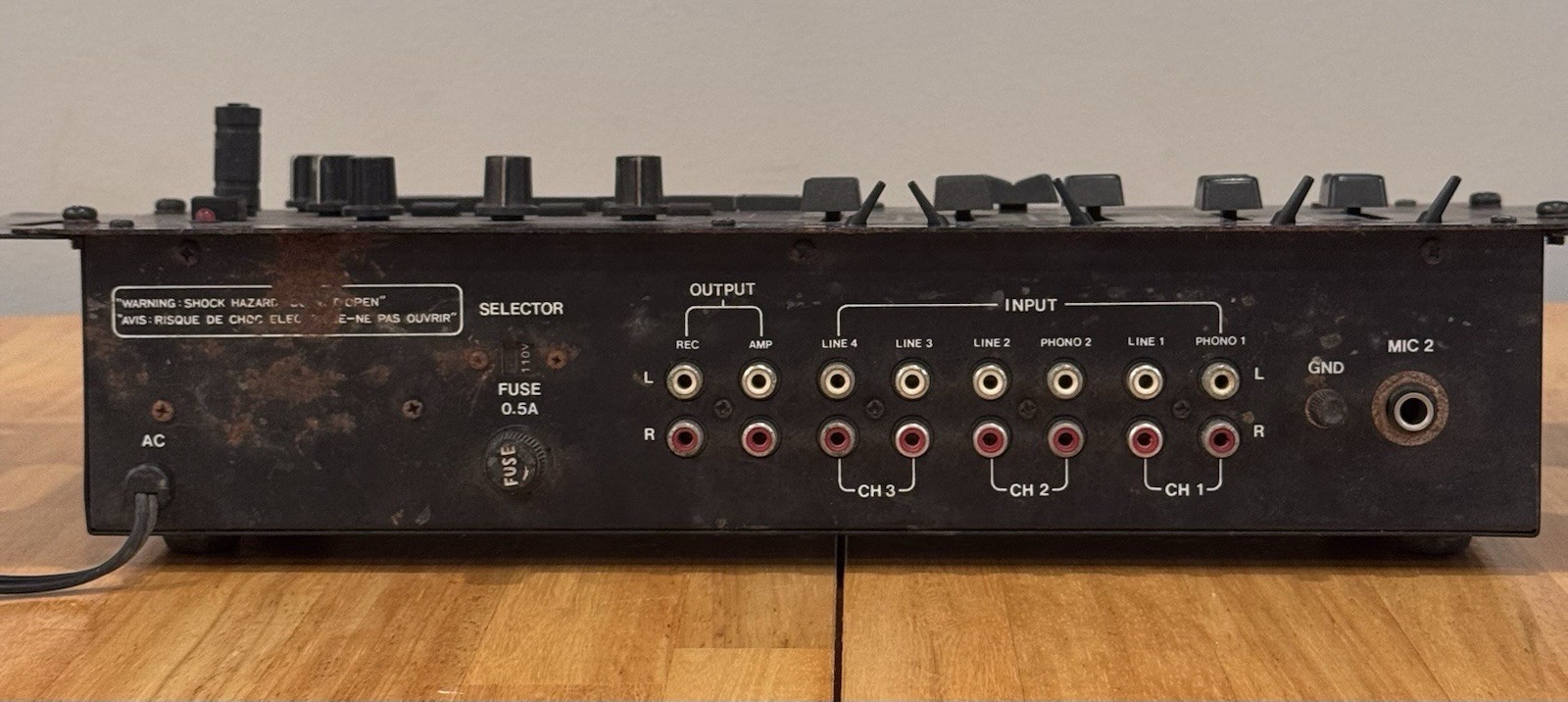 Pyramid Studio PM-4800SFX 3channel mixer Sound Effects Module 30 Powers On