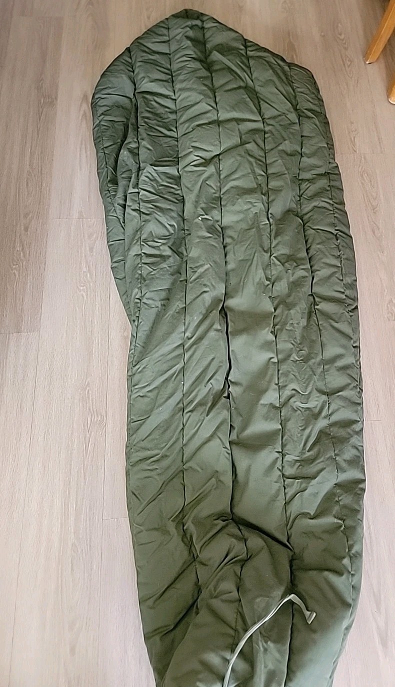 Vintage Intermediate Cold Weather Sleeping Bag US Mummy Bag