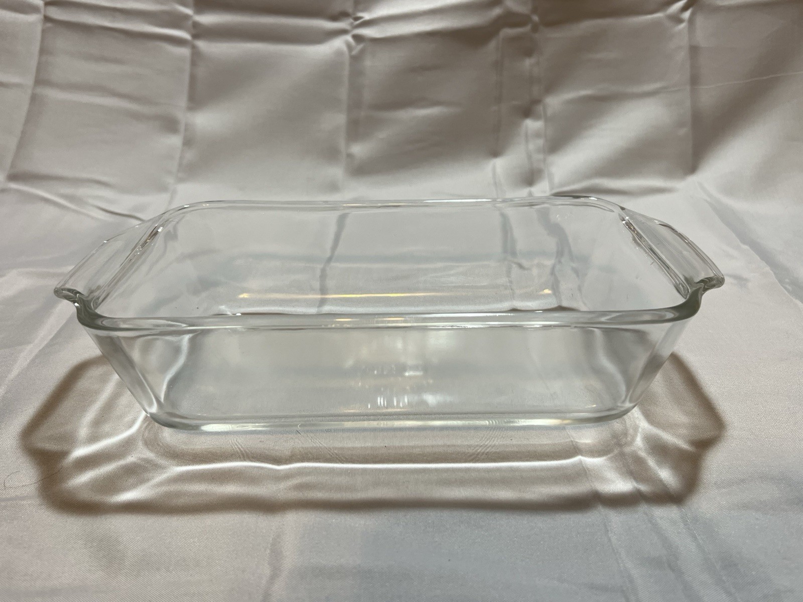Anchor Hocking 1 qt Glass Bakeware With Serving Tray