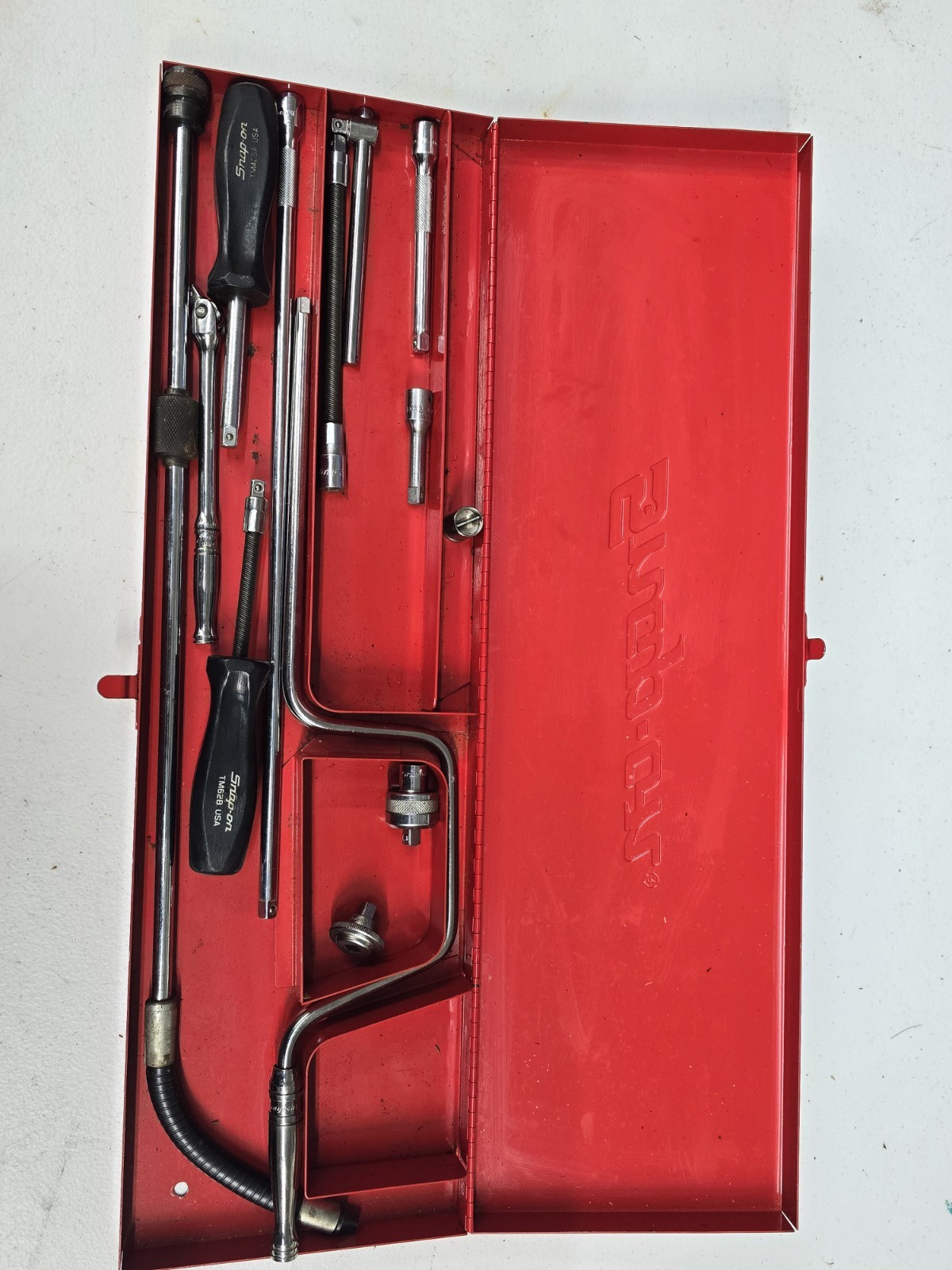 Snap-On USA KRA-282B Metal Red Socket Case with tools! 19.25" x 5.5" x 1.5"