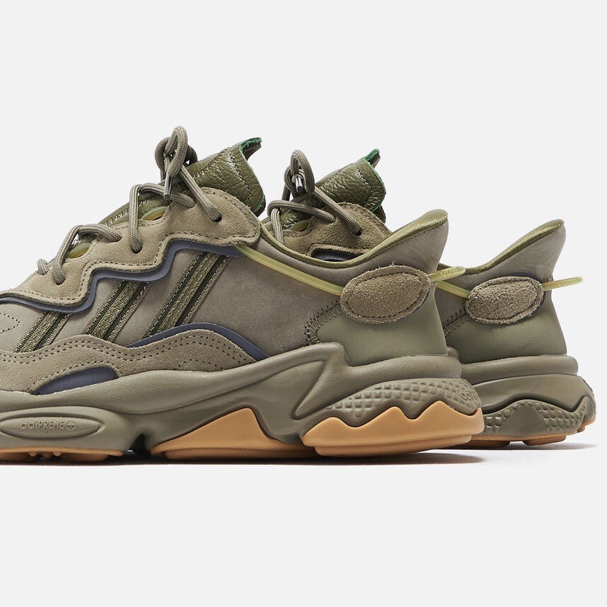Adidas Originals Ozweego Men’s Sneaker Running Shoe Olive Athletic Trainers #461