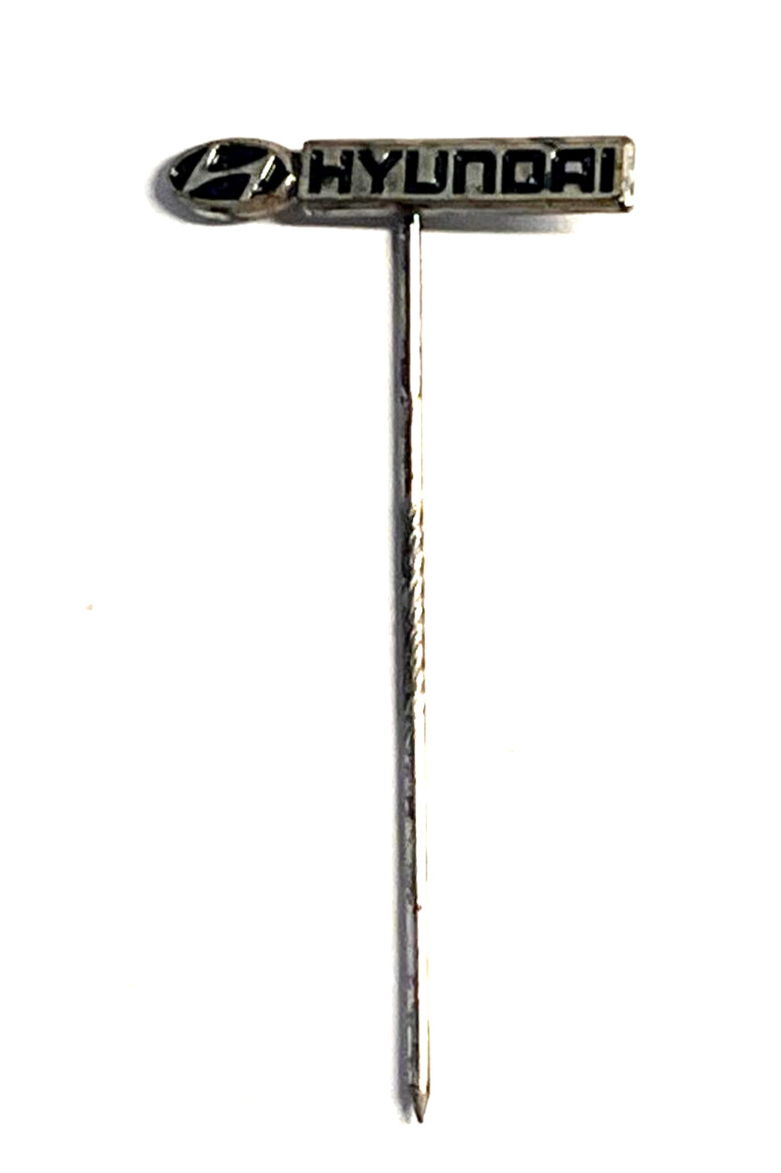 Hyundai Logo Lettering 90s Pin (H31)