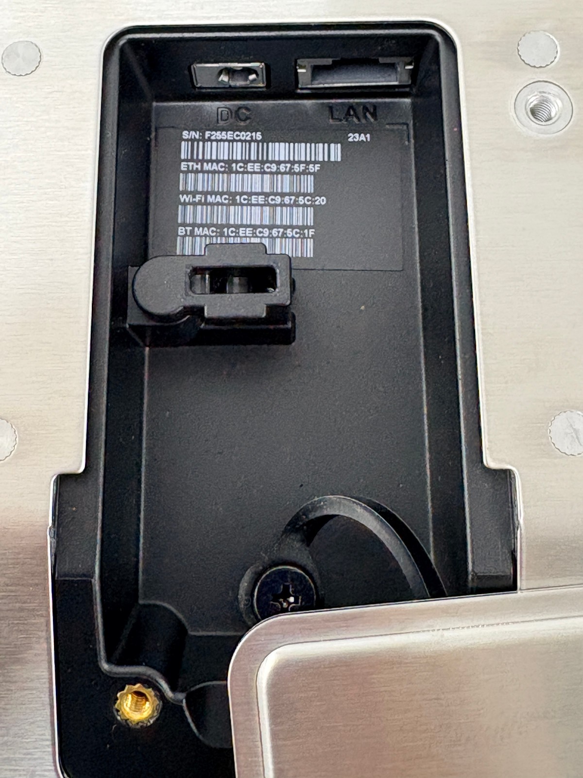 UNUSED | Elo ESY22I1E 22" Interactive Touchscreen Android All-in-One POS Display