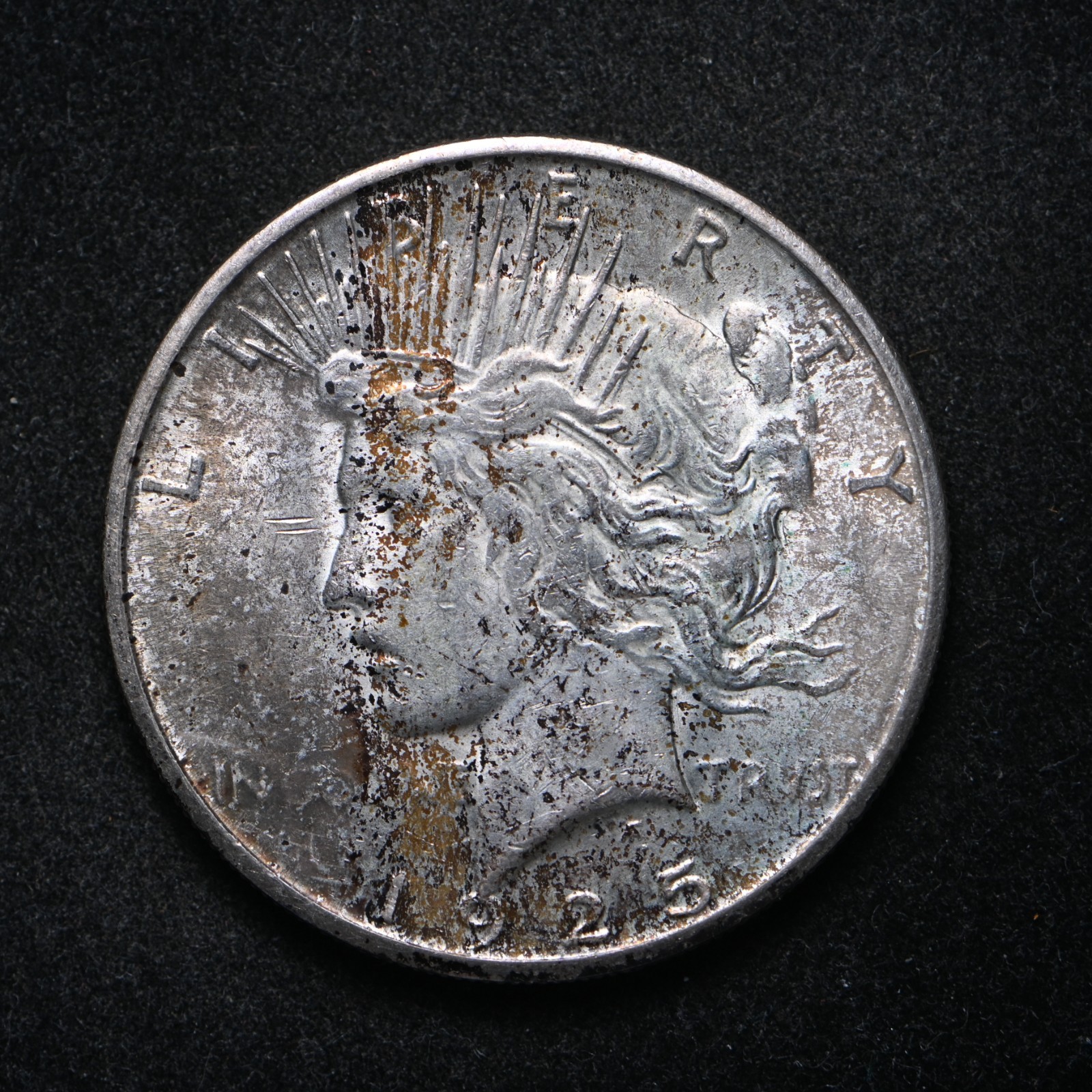 1925-S Peace Silver Dollar BU+ (cn17230)