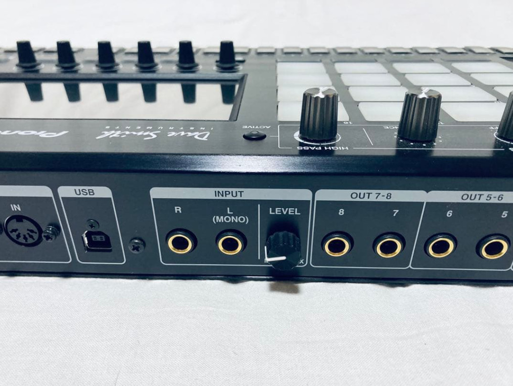Pioneer TORAIZ SP-16 Pro DJ Sampler MIDI Sequencer Drum Machine SP16 Tested