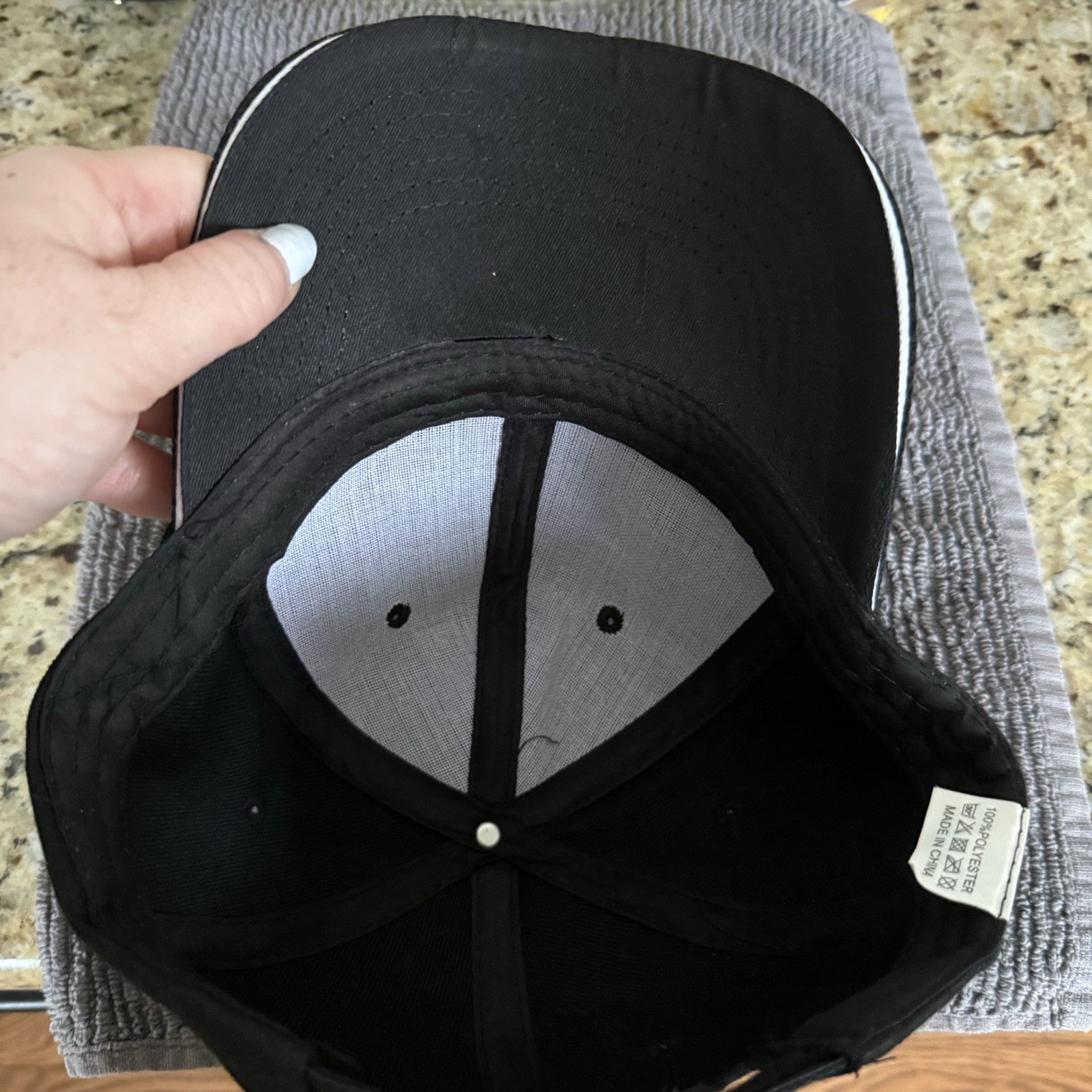 Volt Snapback Men's Hat Chef Hat Knives Cooking Black White L/XL