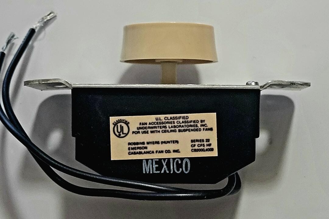 TECMASTER CEILING FAN SPEED CONTROL SWITCH 5 AMP FULL RANGE IVR INTEGRATED REGUL