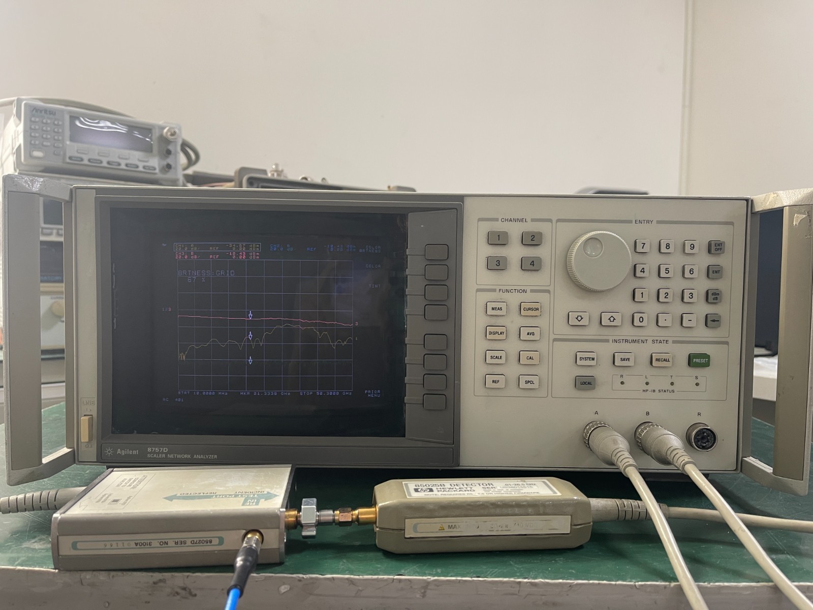 Agilent 8757D Scalar Network Analyzer 10MHz - 110GHz _3431A06830