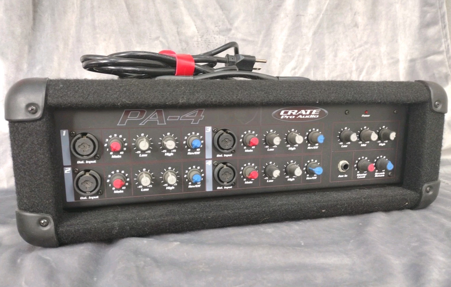 Crate PA-4 PA System Amplifier 60 Watt RMS 200 Watt 4 Channel READ DESCRIPTION