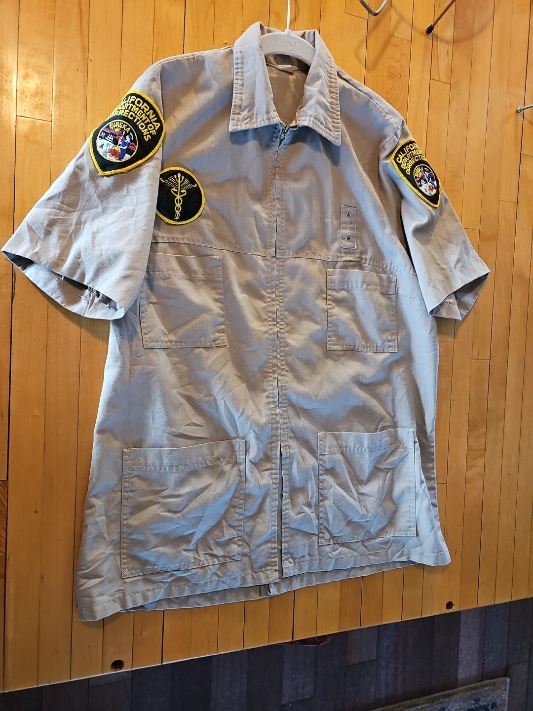 California Eureka Department Of Corrections Zip Up Shirt M- L Read
