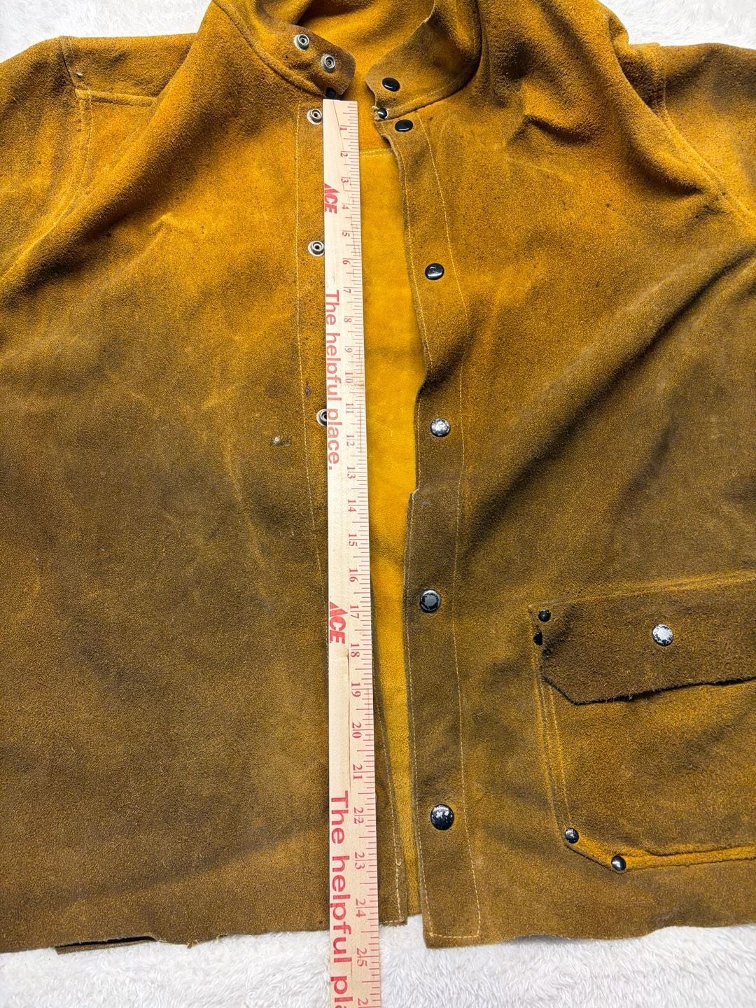 Tillman Welding Jacket heavy duty preowned recently cleaned. Size XL