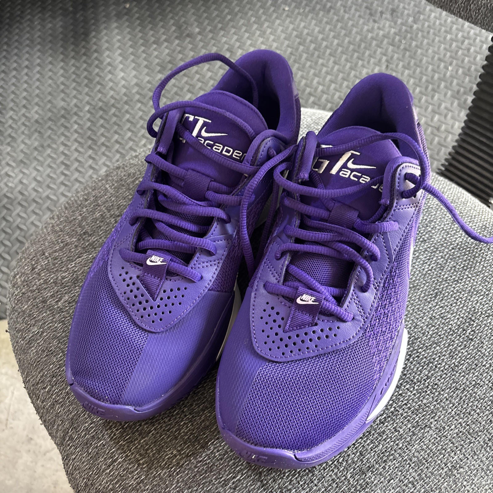 Nike Air Zoom GT Cut Academy TB Court Purple Shoes FV1298-500 Men’s Size 9
