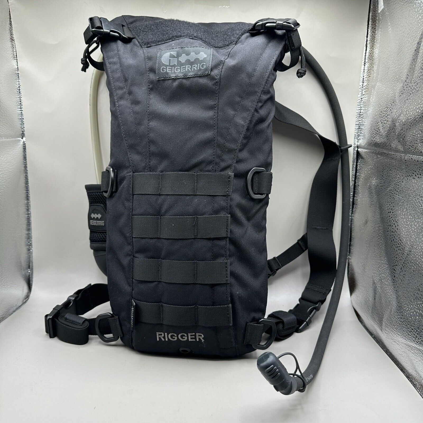 GEIGERRIG Tactical Rigger Hydration Pack 2L( Black G5-RIGGER-BK)