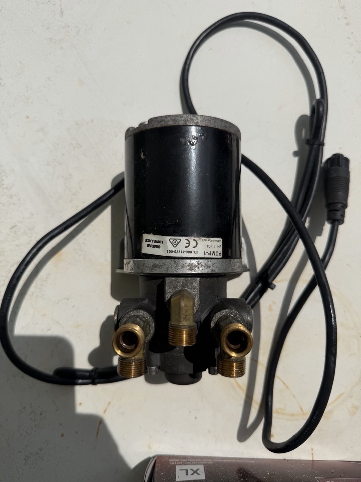 Simrad Lowrance Pump-1 Auto Pilot Works Good