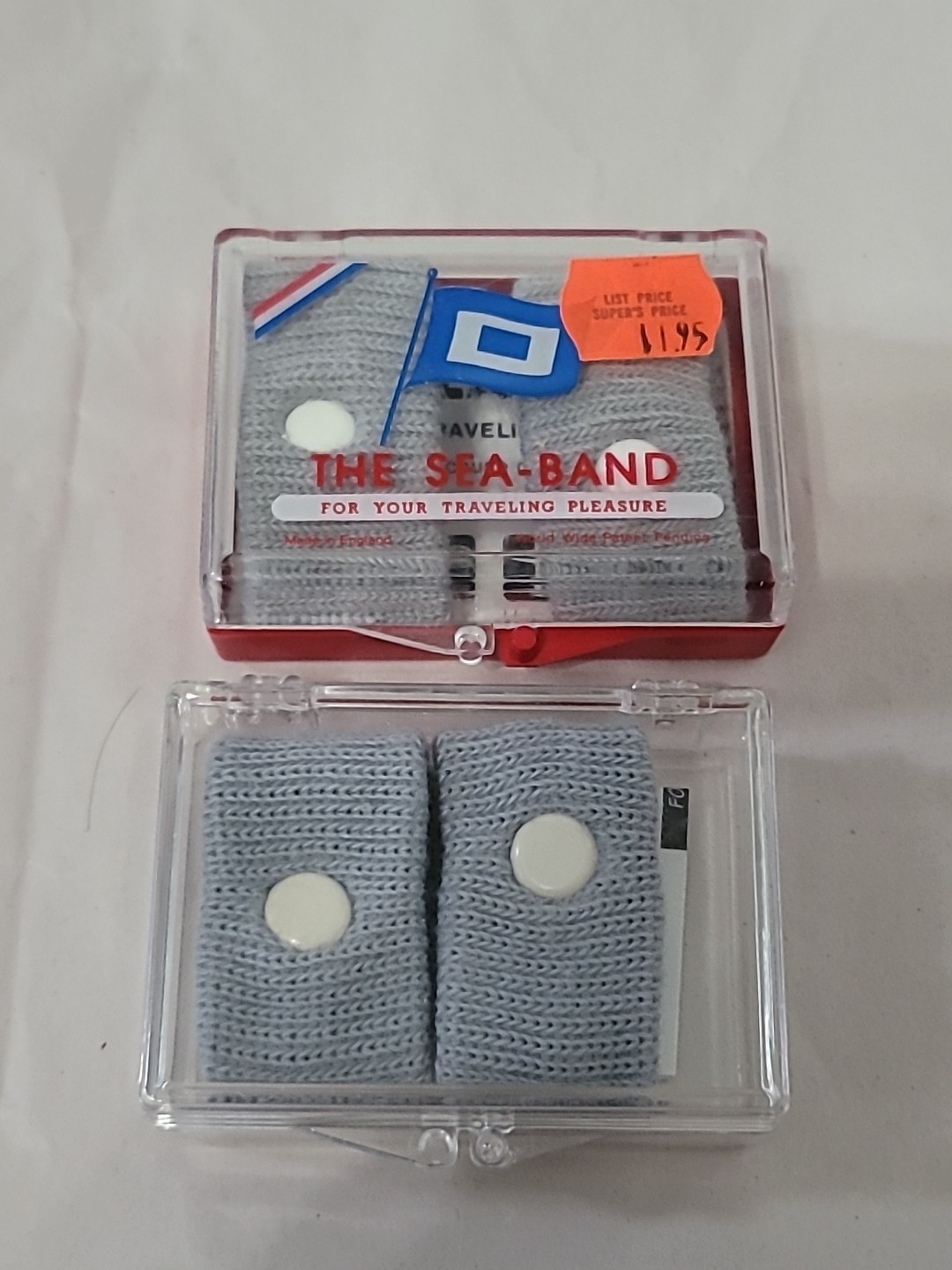 Lot of 2 Pairs Anti-Nausea Wrist  Acupressure Bands, For Air, Water, Vehicle Use
