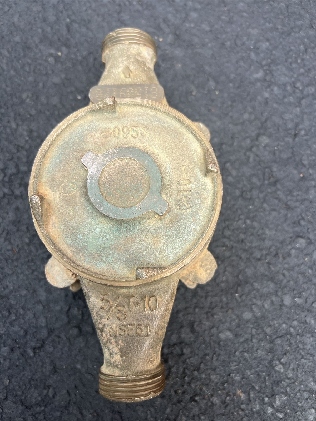Used With Life left NEPTUNE T-10 Water Meter - NSF61 - 5/8 Ends, No cover/Base