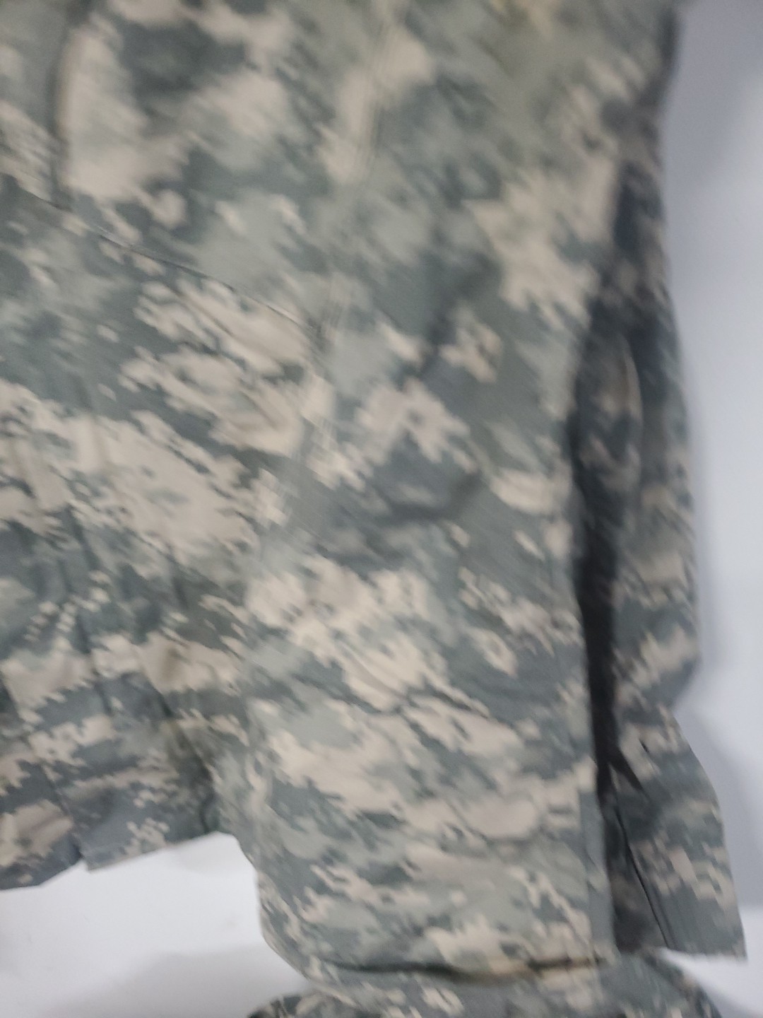 Bin# Medium Regular Army Combat Uniform ACU 50/50 Combat Top Coat