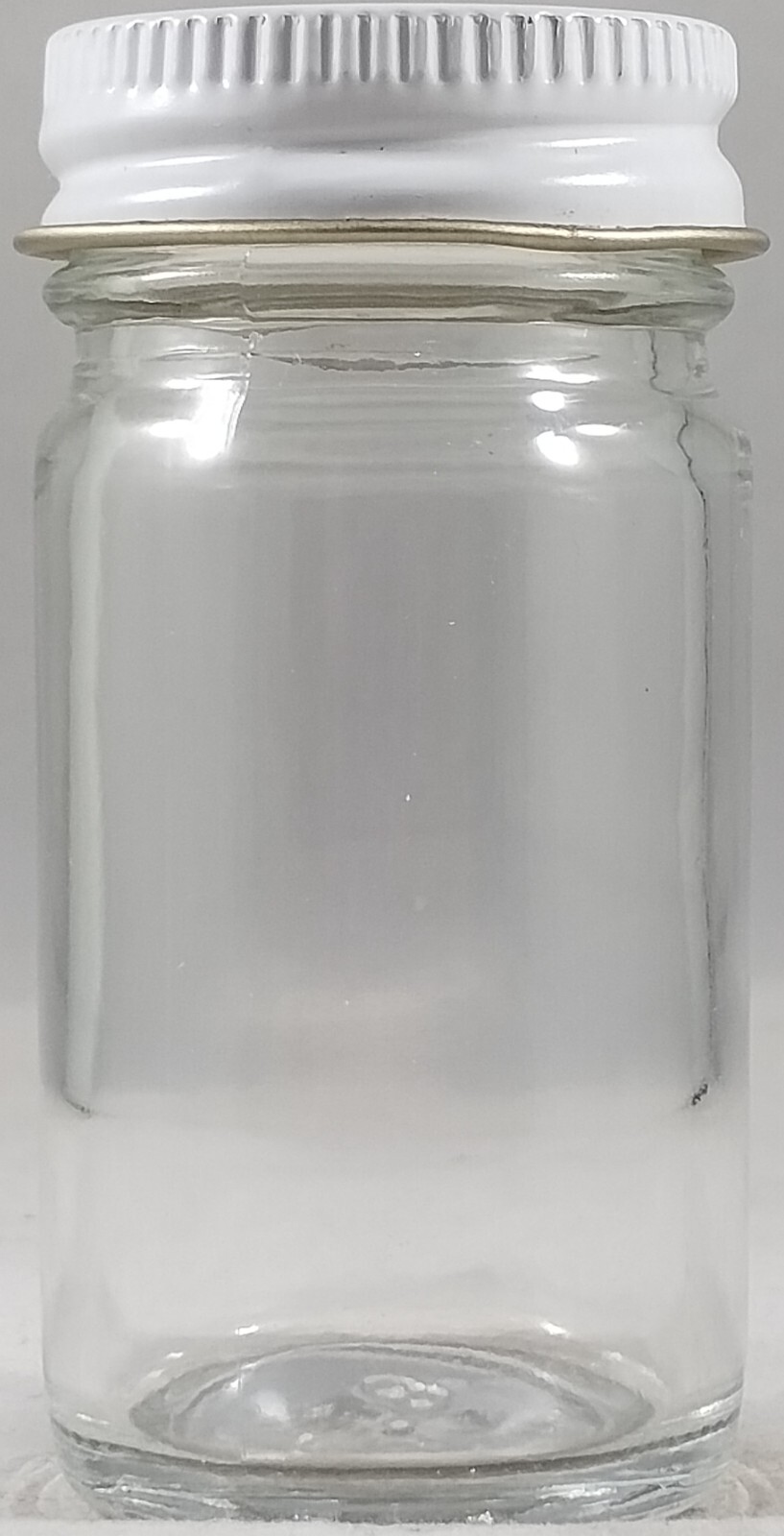 MCW Finishes Empty One Ounce 1oz 30ml Glass Bottle with Lid