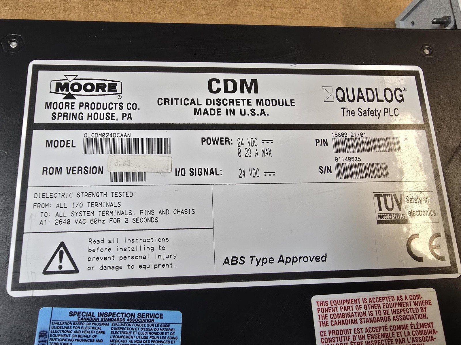 MOORE QLCDM024DCAAN QUADLOG, ROM VERSION: 3.04 , REV: 5 , CDM CRITICAL DISCRETE