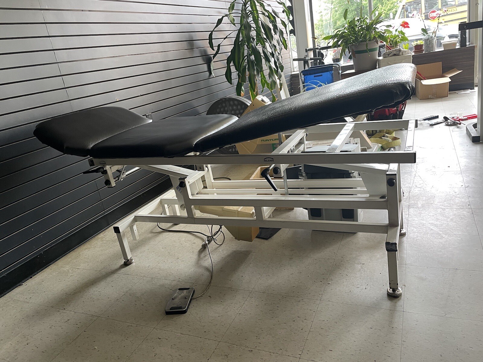 MEDSURFACE 5 SECTION HI-LOW TABLE