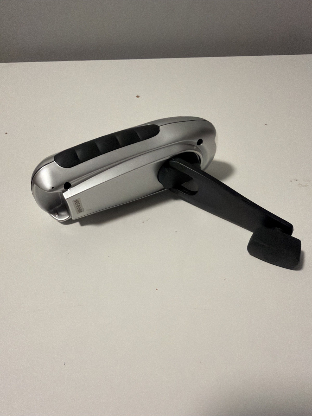 Mechanical LED Flashlight No Battery Needed Ever - Hand Crank Emergency Light