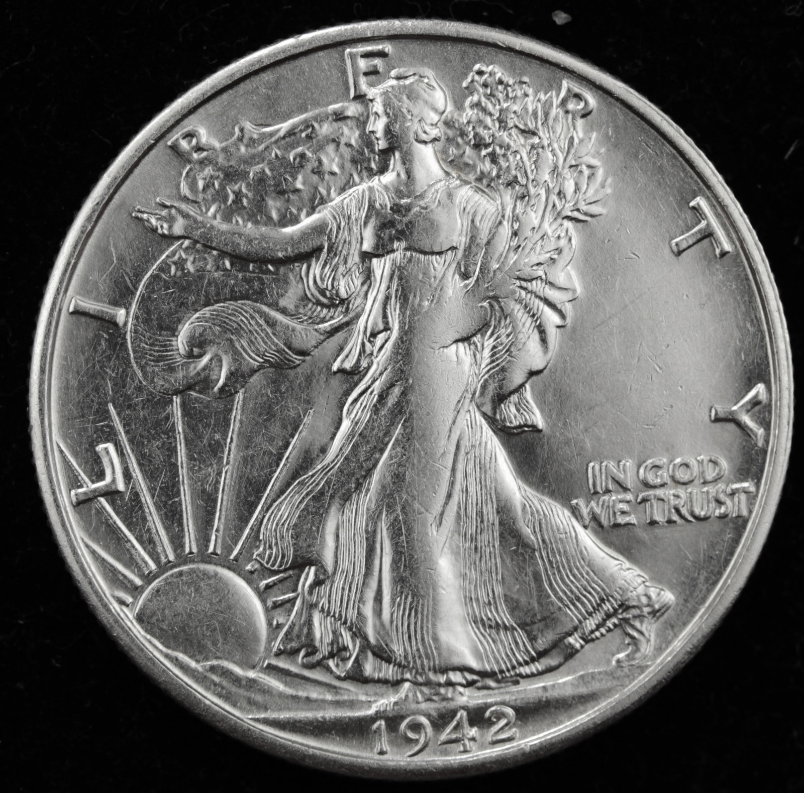 1942-s Walking Liberty Half.   BU.   (Inventory E)