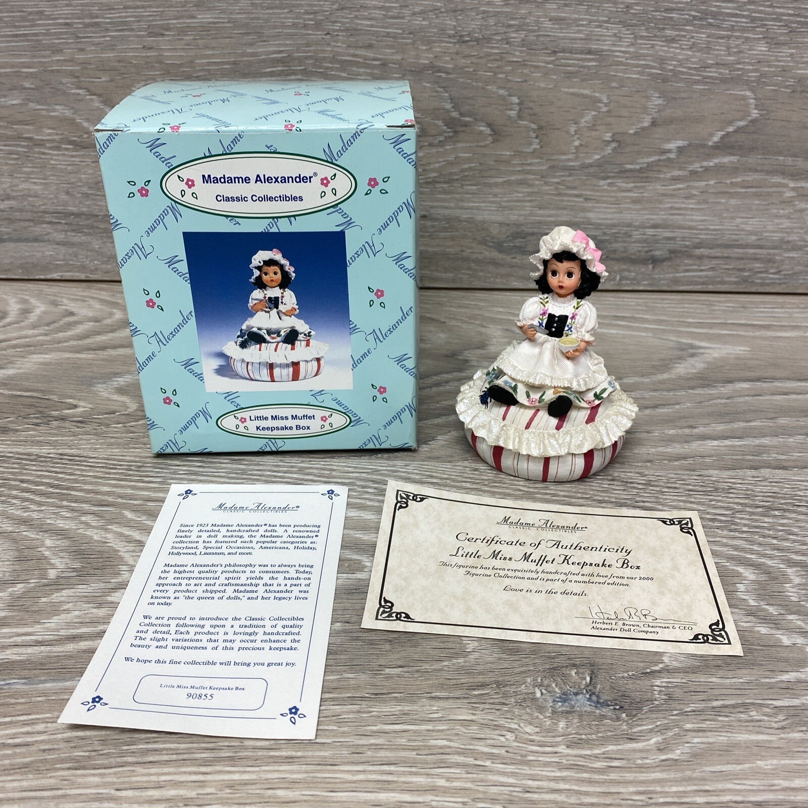 Madame Alexander Little Miss Muffet Keepsake Box COA