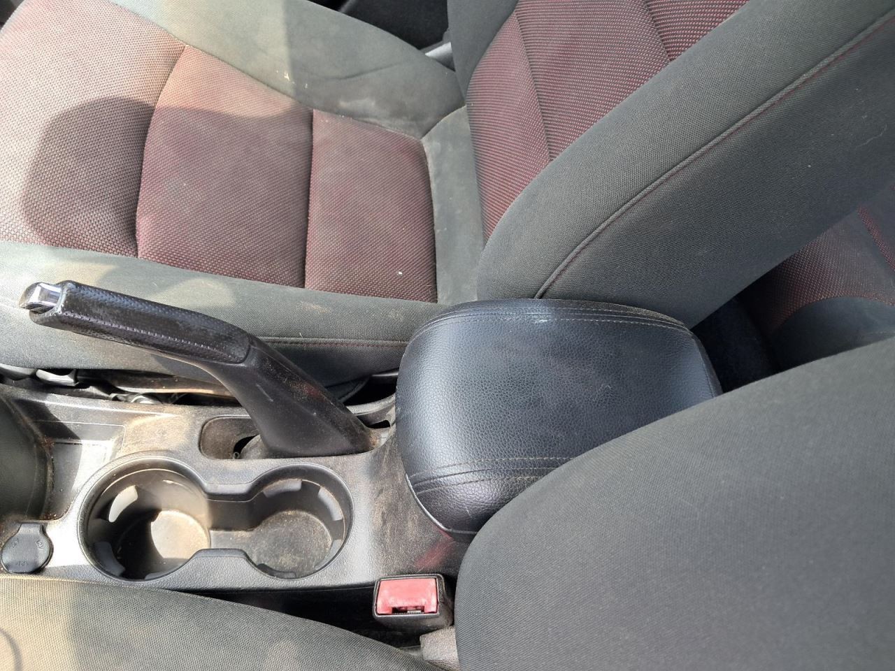CRUZE 2012 Glove Box 4750790
