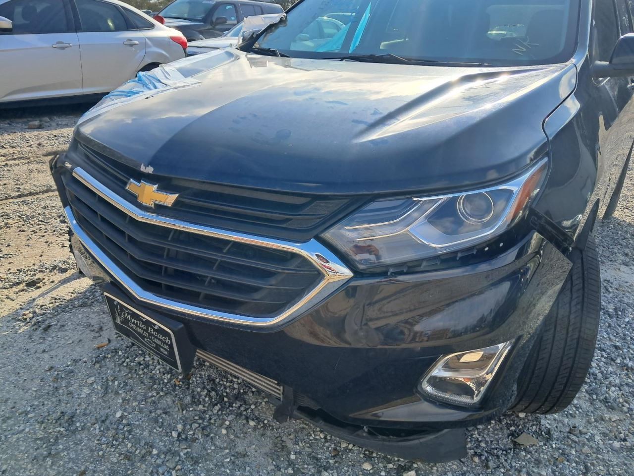 EQUINOX 2019 Glove Box 4891884