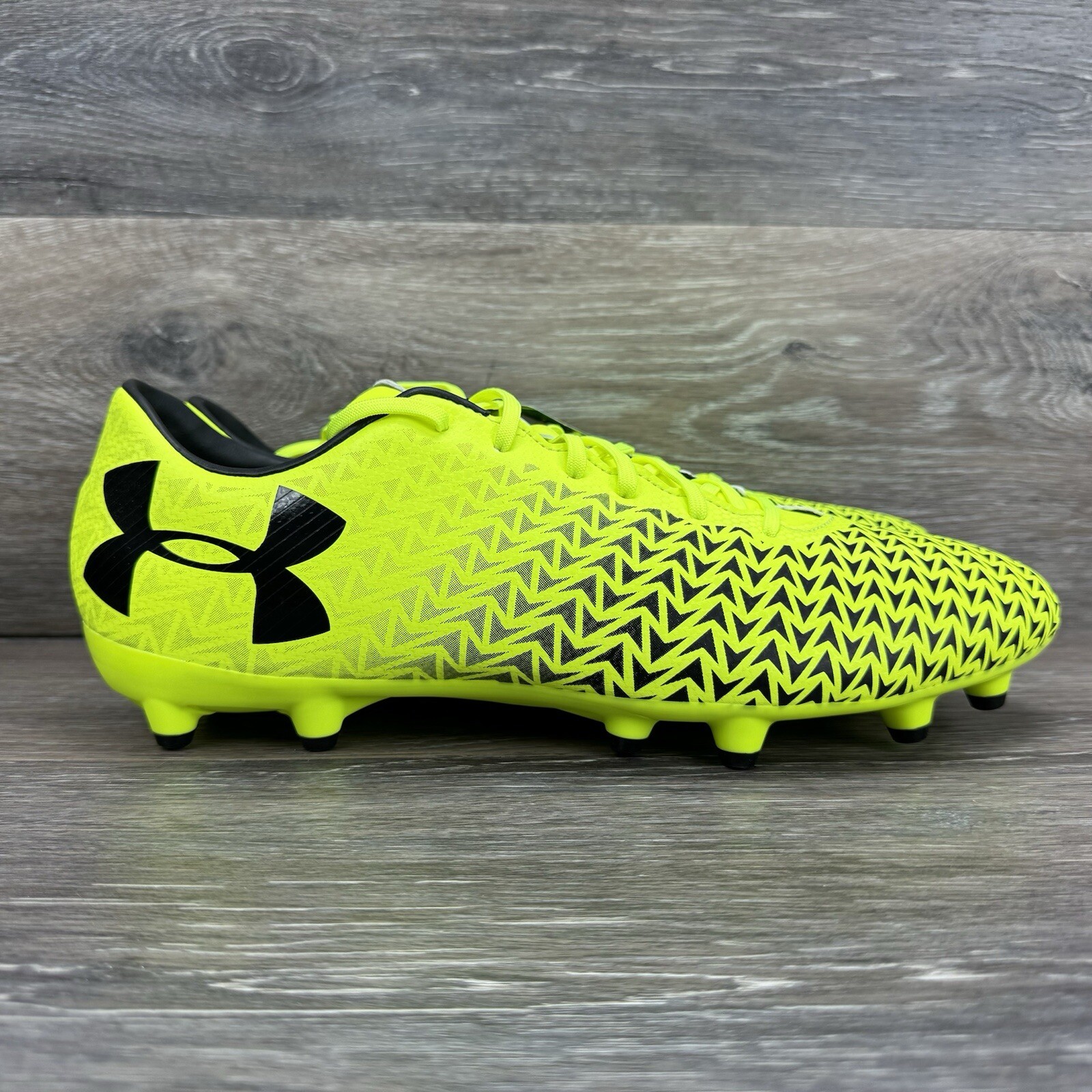 Under Armour Soccer Cleats Men Size 11.5 UA CF Force 3.0 FG Shoes Lace up Green