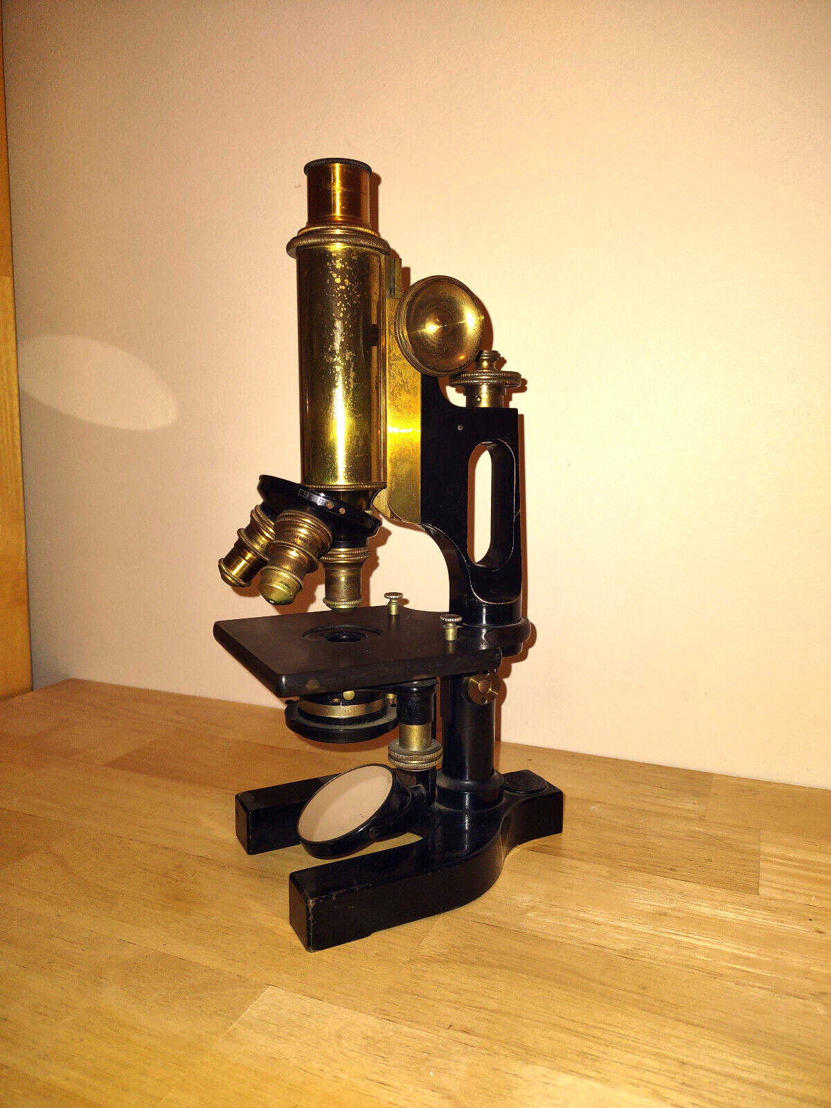 Bausch & Lomb Antique Microscope SN: 95935 (1913)