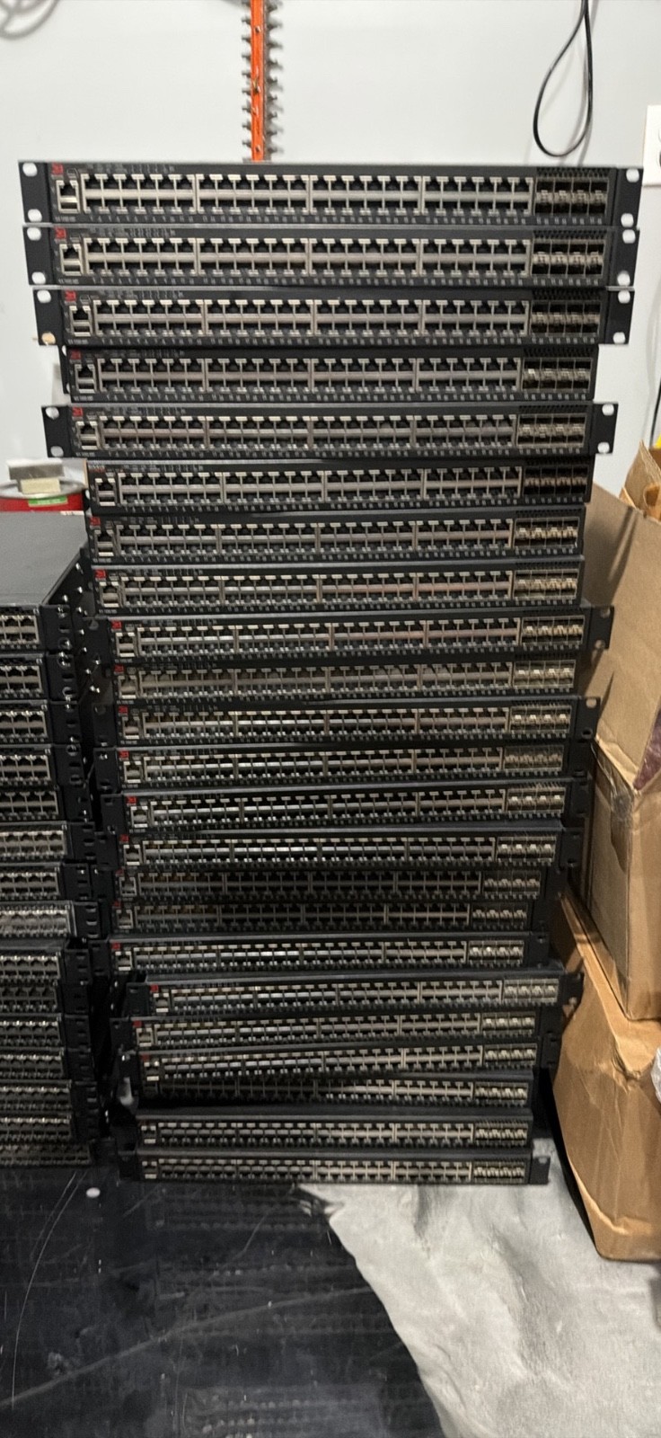 Brocade ICX 7250 48P 10G PoE With Rack Mountable Ears
