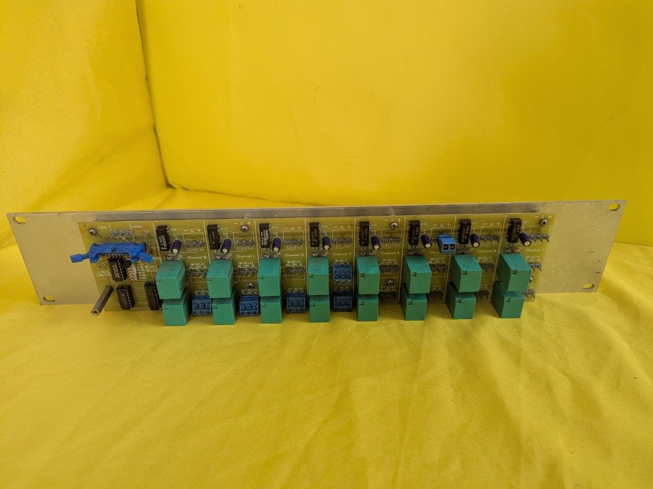 Sine Systems RP-8 Relay Panel 8 Channel Rack Mount Board Untested RE