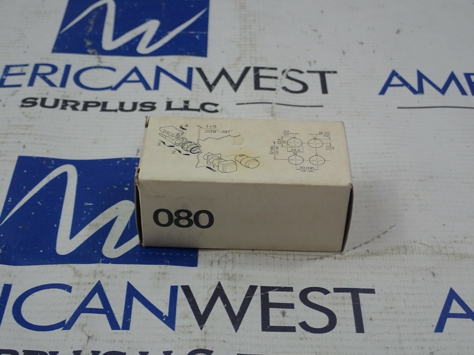 GE 080SMDG Selector Switch Knob 2 Position yellow