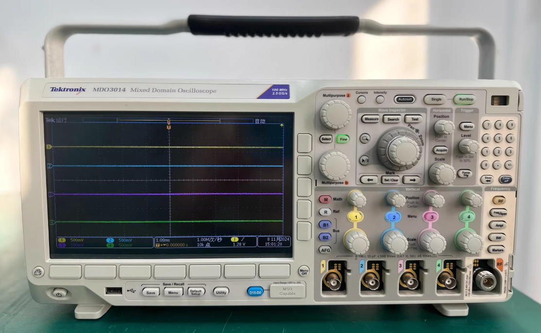 1PCS Tektronix MDO3014 Mixed Domain Oscilloscope, 4CH, 100 MHz, 2.5 GS/s