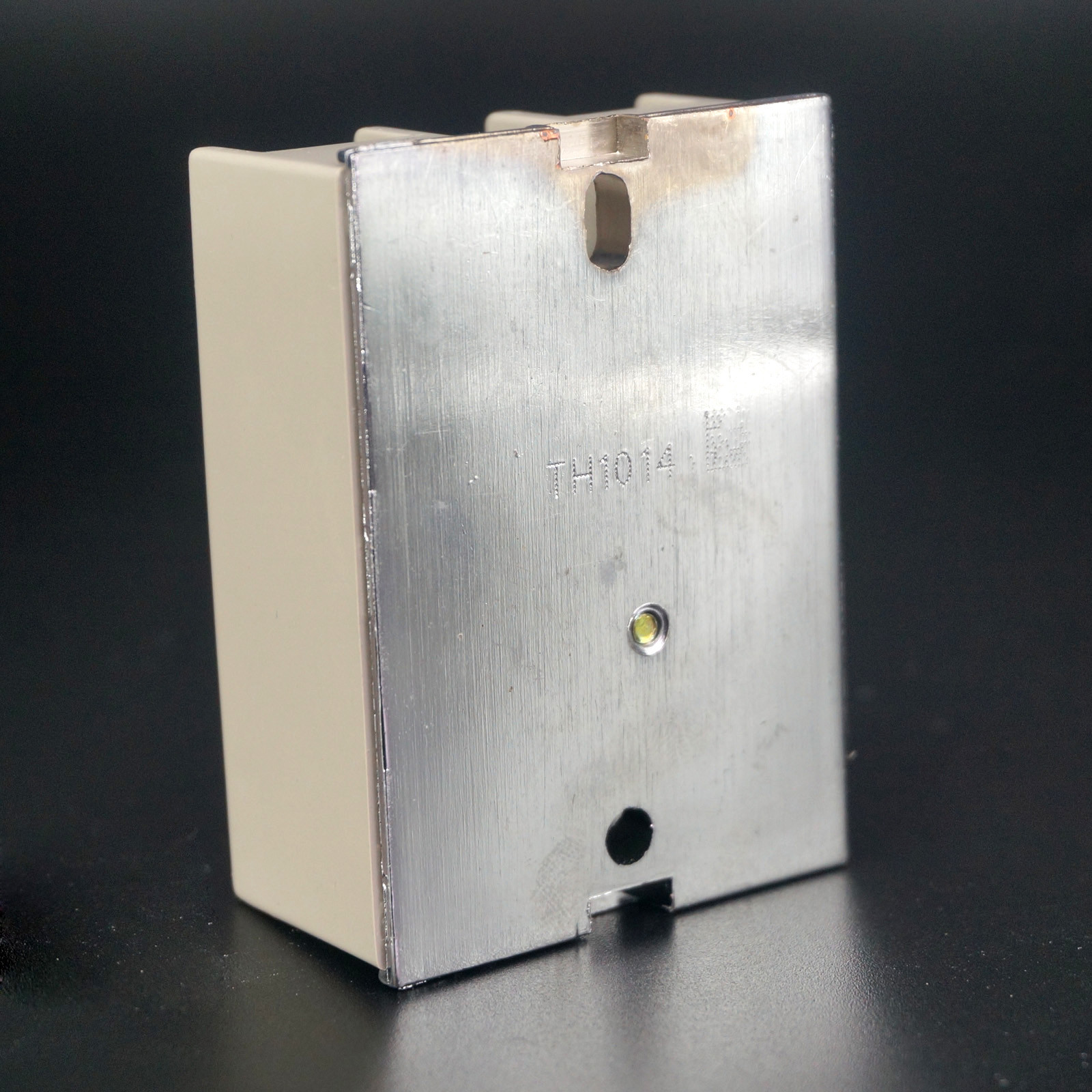 SSR Single-phase Solid State Relay 10-60A DC-DC Input 3-32VDC Load 5-60VDC