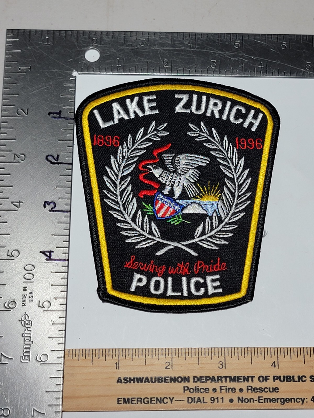 GGb6 Police patch Illinois Lake Zurich