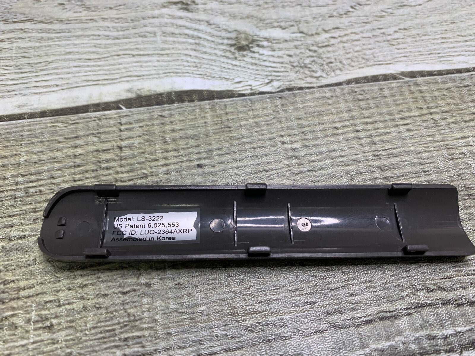 Leadsinger LS-3222 Wireless Karaoke Microphone 2.D1 Black