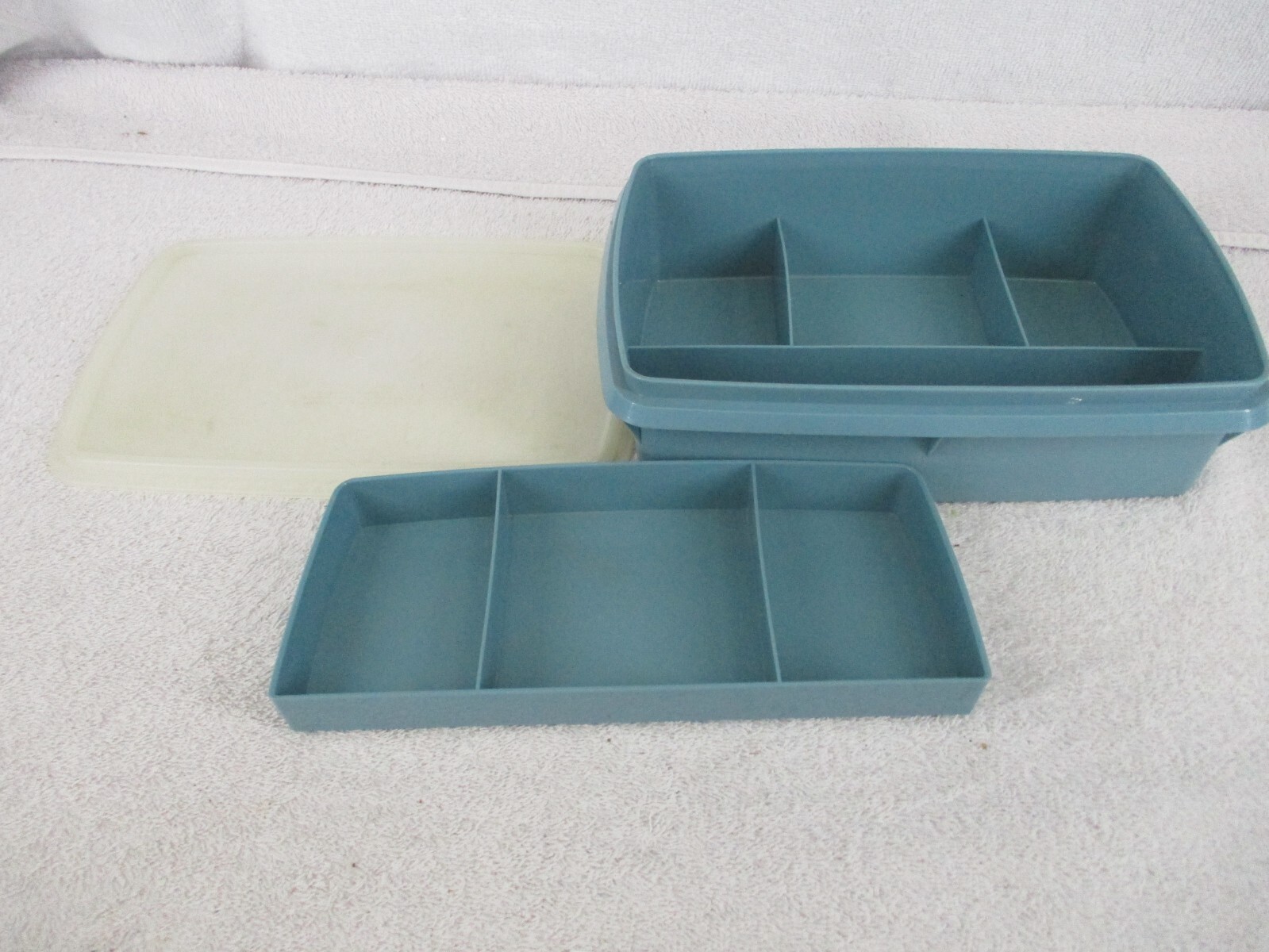 Tupperware Craft Sewing Box Stow N Go Blue Storage 767-2 Lid 769-1 Vintage Set