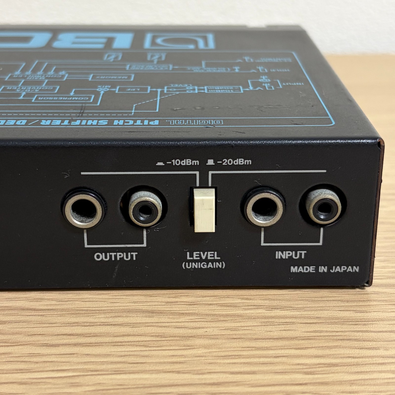 BOSS RPS-10 Digital Pitch Shifter Delay Micro Rack Guitar Effects Processor