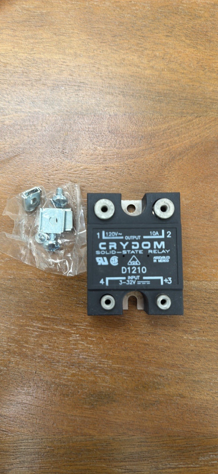 Crydom D1210 Solid State Relay