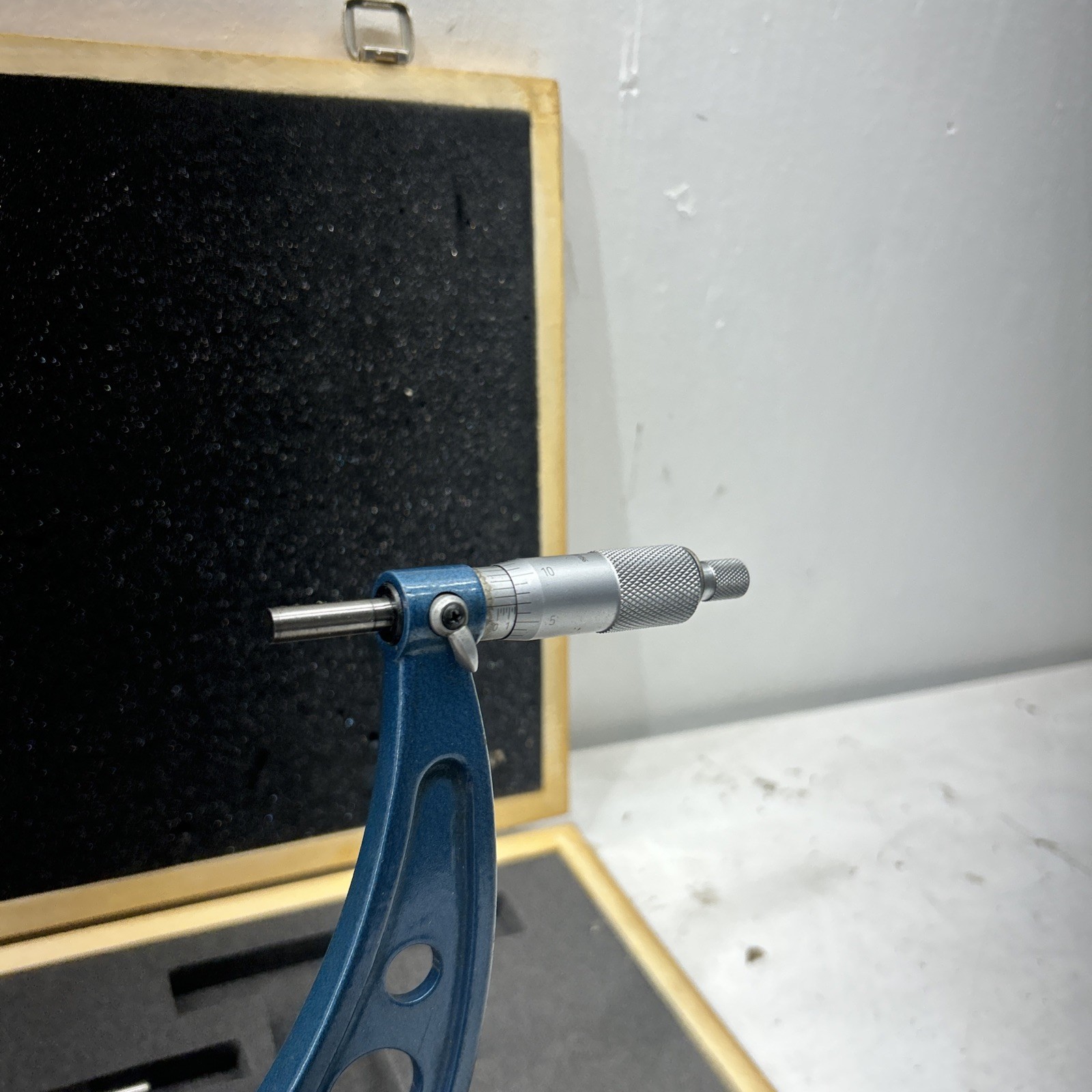 Phase II Outside Micrometer 10-11” Micrometer. With Case