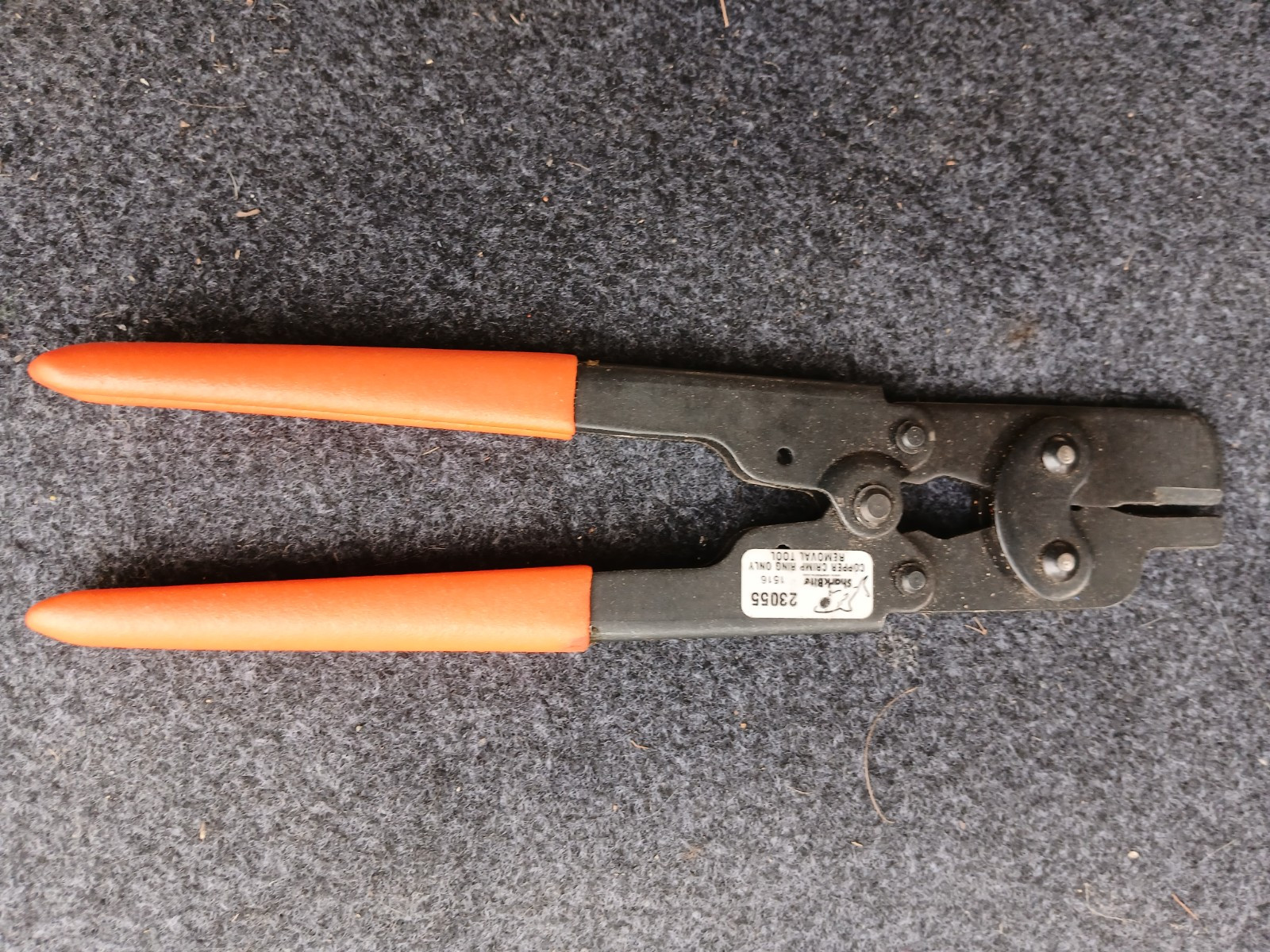 SharkBite 23055 PEX Copper Crimp Ring Removal Tool 1/2" To 1"