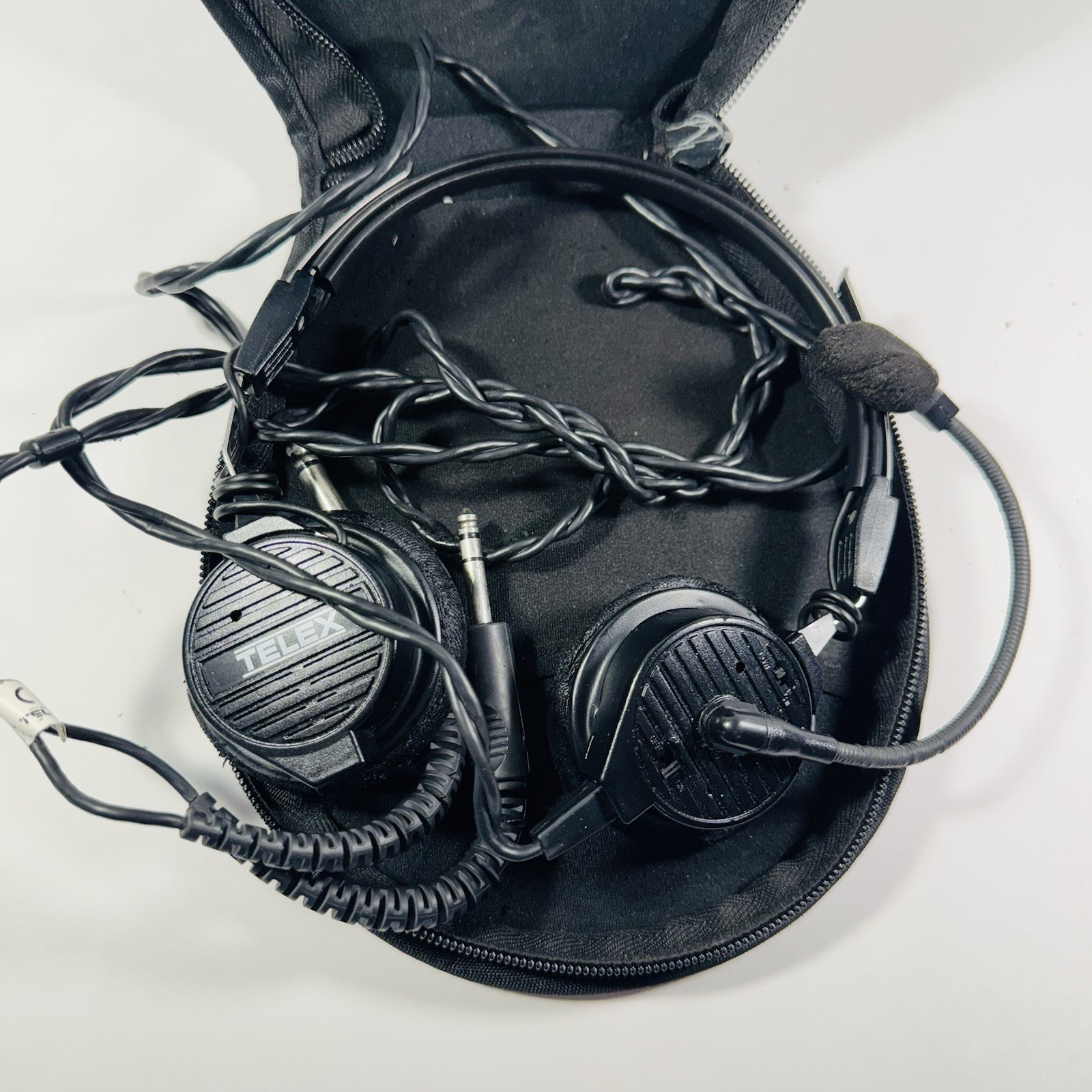 Telex Airman 850 ANR Dual Plug Aviation Headset READ!!!