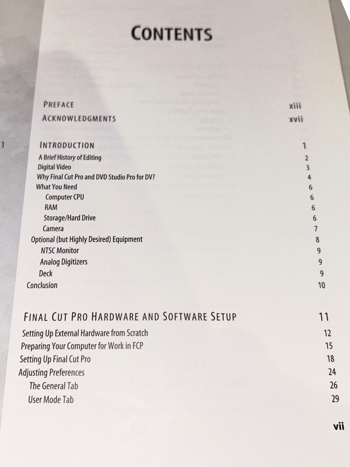 Final Cut Pro 3 & DVD Studio Pro Hand Book USED