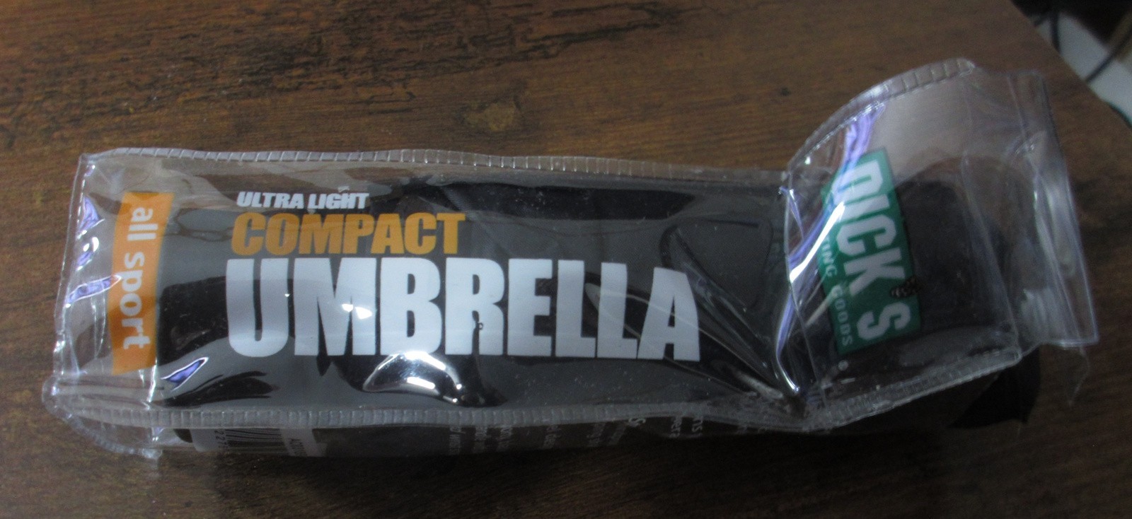 Dick’s Sporting Goods Ultra Light Compact UMBRELLA - 38" Coverage - NEW